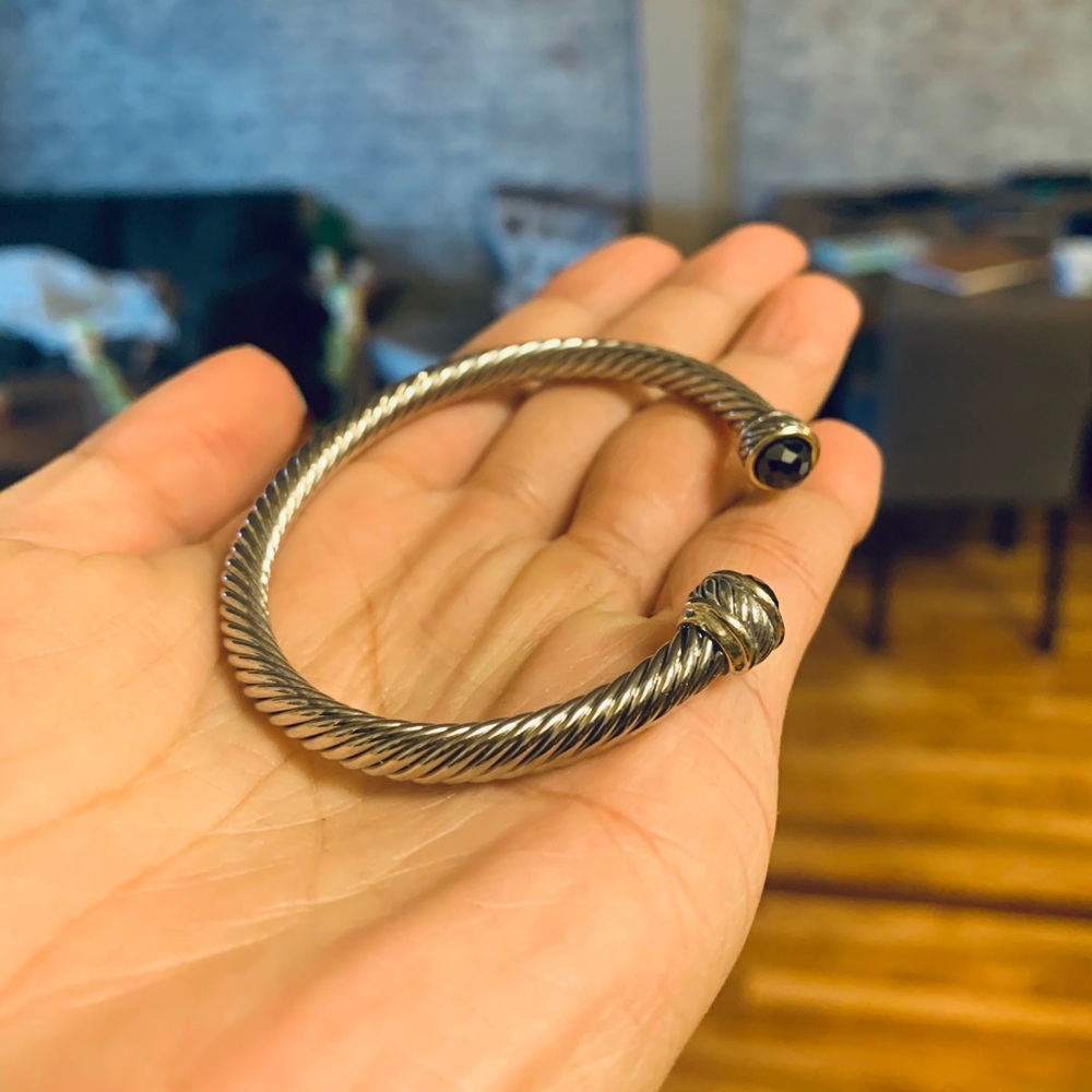 Silver twisted bracelet